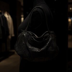 Chic Black Snake Skin Shoulder Bag